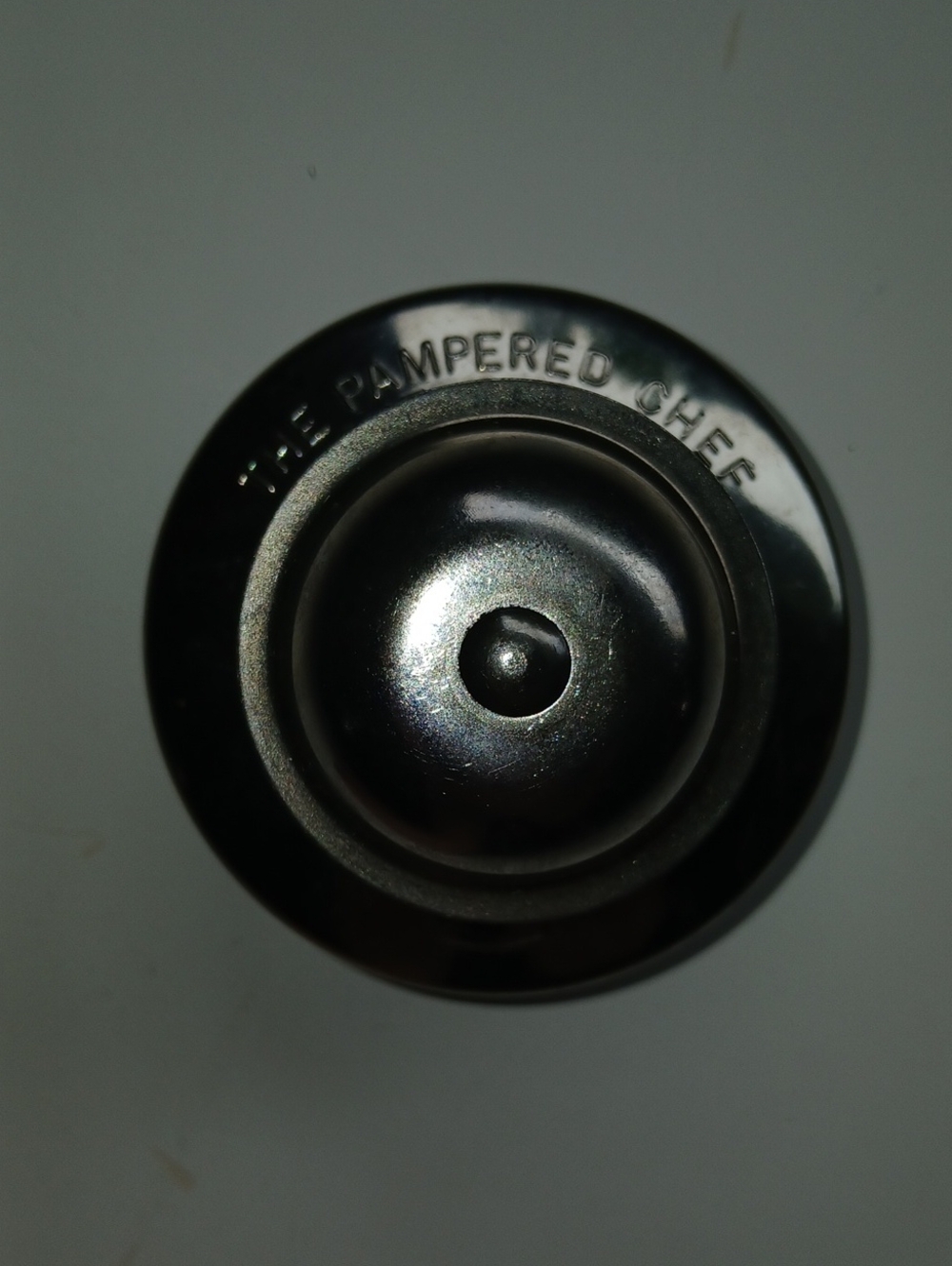 The Pampered Chef Silver Stainless Lid Knob